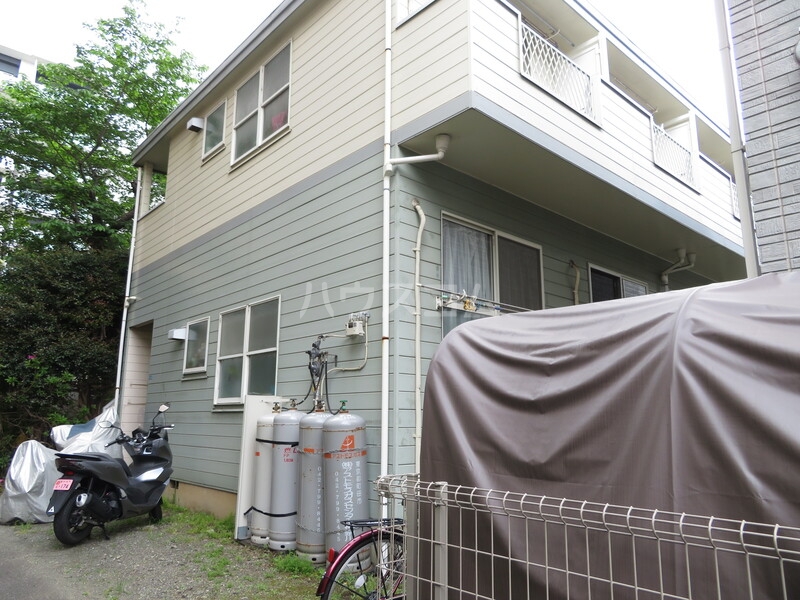 13/15 エントランス