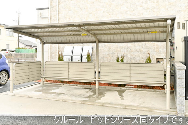 16/22 エントランス