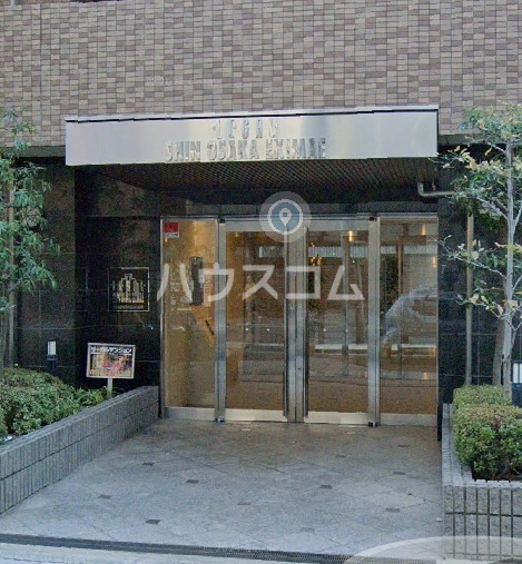 18/29 エントランス