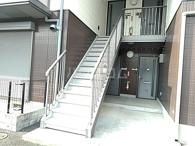 2/30 外観