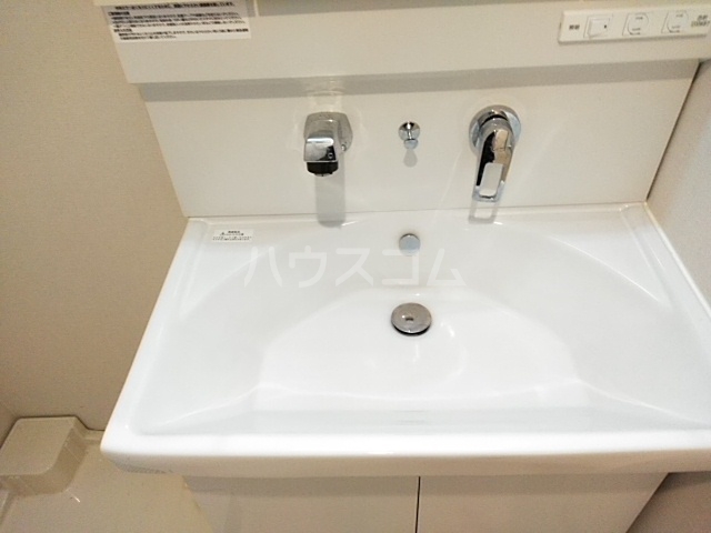 14/30 洗面