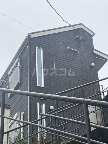 グロワール諏訪坂の外観