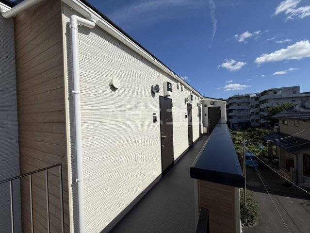 2/3 エントランス