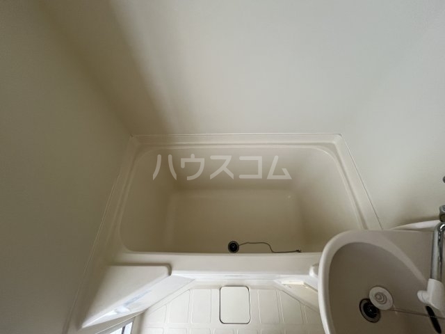 13/25 浴室