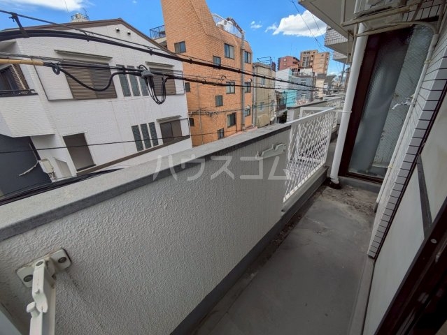 13/28 バルコニー