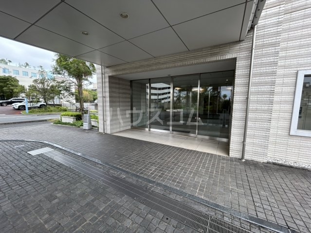 2/3 エントランス
