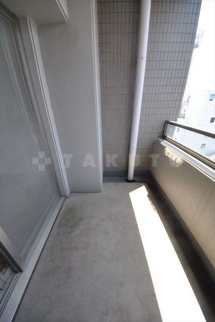 15/28 バルコニー