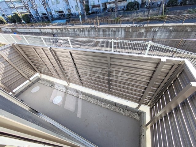 21/30 バルコニー