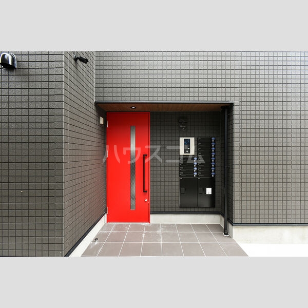 13/24 エントランス