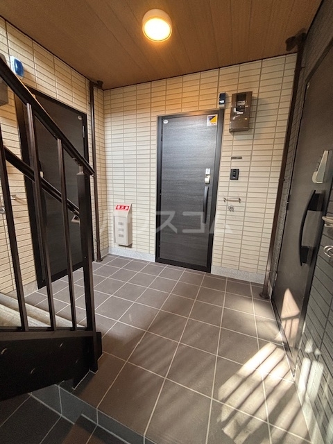 29/30 エントランス