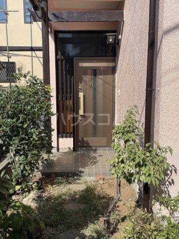 3/4 エントランス