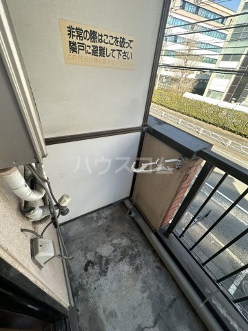 21/28 バルコニー