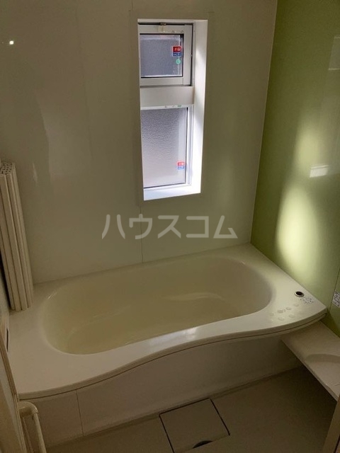 16/30 浴室