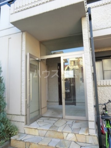 20/24 エントランス