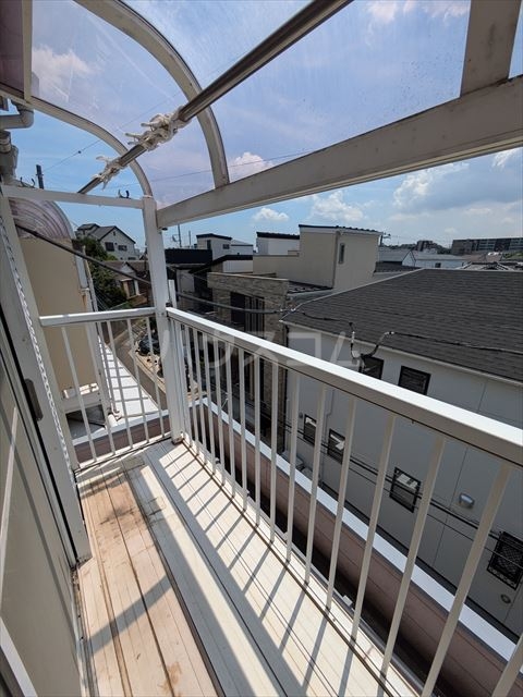 17/28 バルコニー
