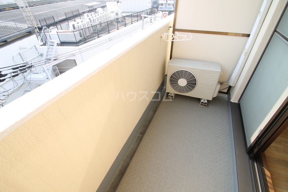 19/30 バルコニー