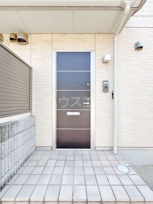 21/25 エントランス