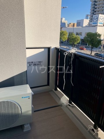 15/28 バルコニー