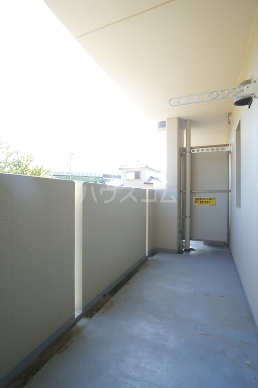 23/30 バルコニー