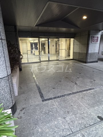 2/3 エントランス