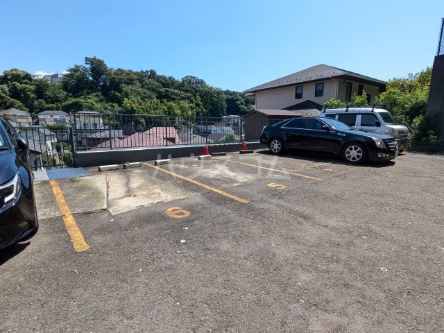 17/21 駐車場