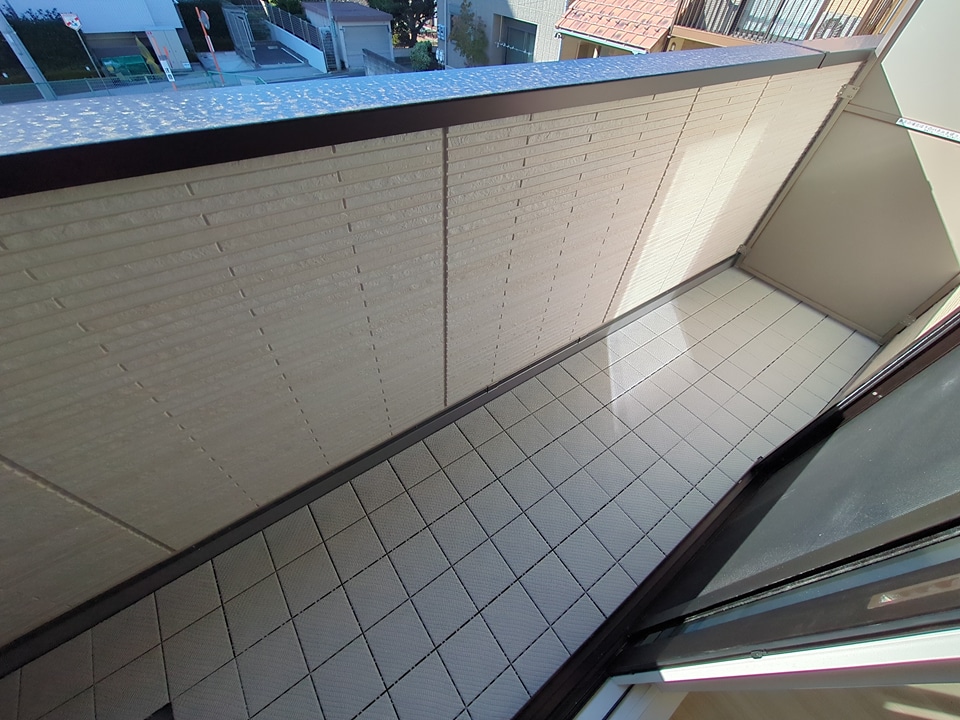 20/30 バルコニー