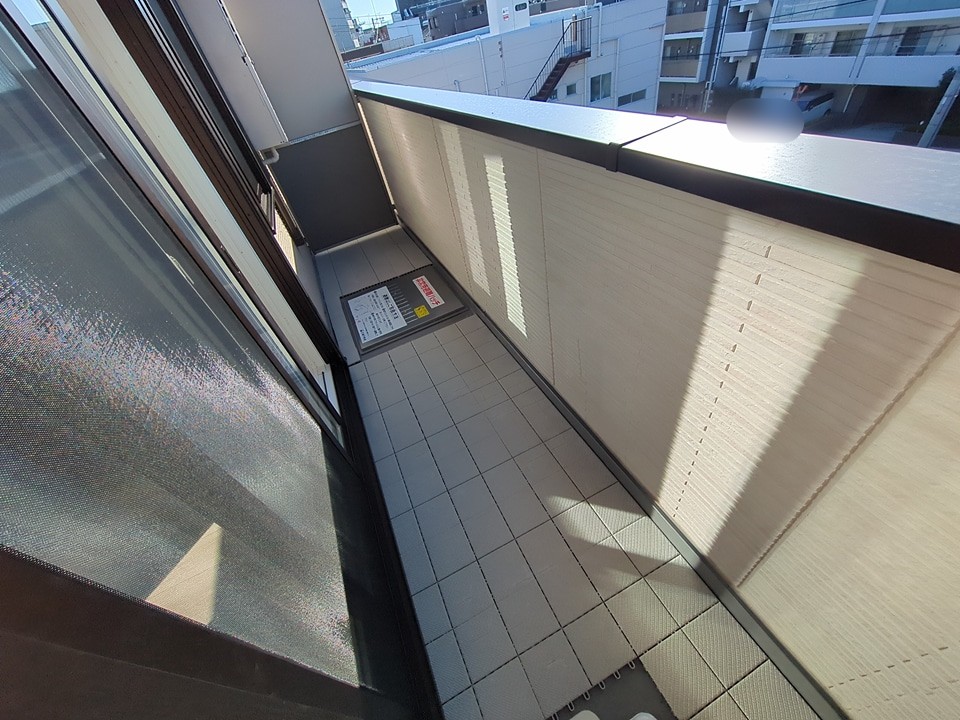 20/30 バルコニー