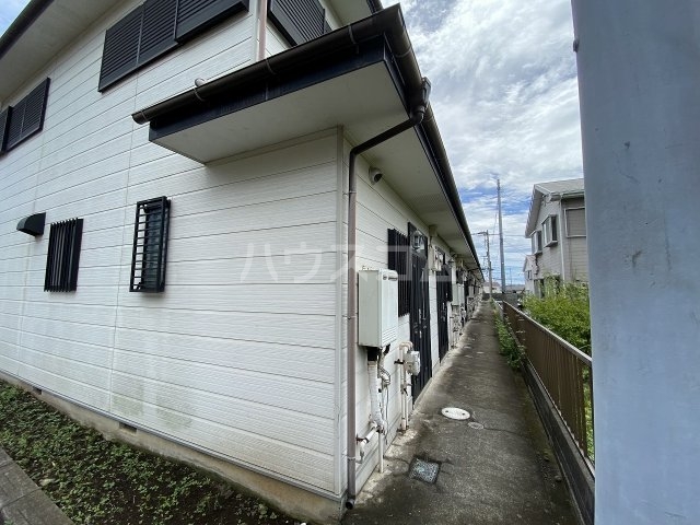 28/30 エントランス