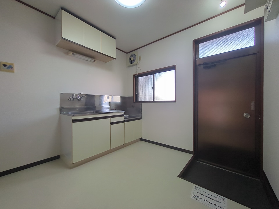 14/30 キッチン