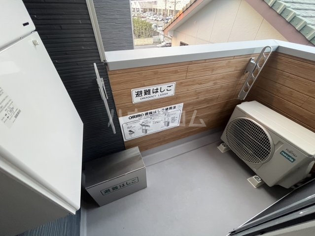 18/30 バルコニー