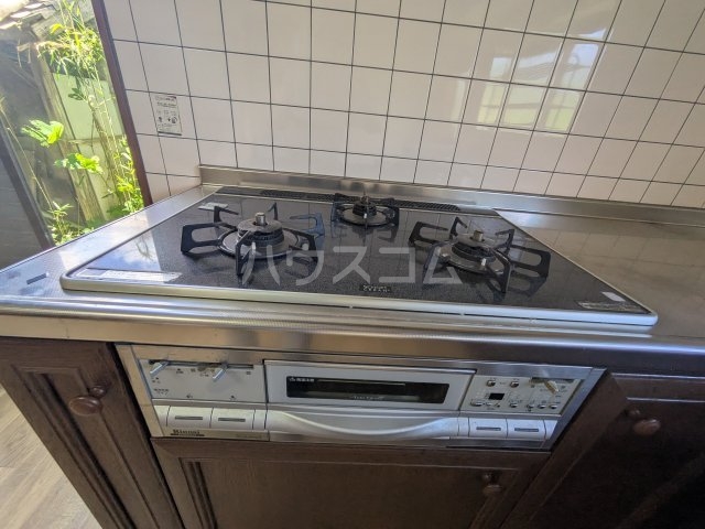 14/30 キッチン