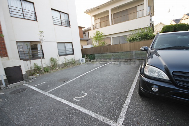 19/25 駐車場