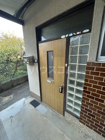 22/30 エントランス