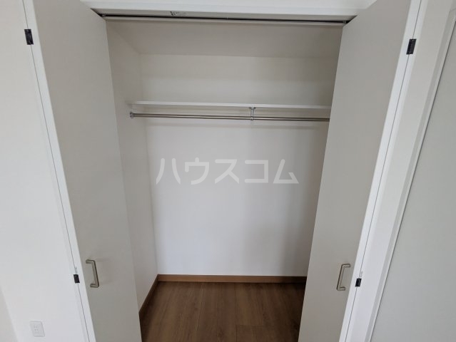 13/30 収納