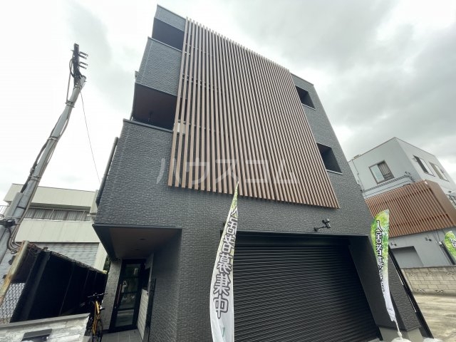 2/30 外観