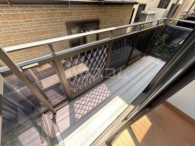 19/30 バルコニー