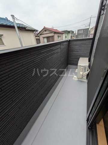 23/30 バルコニー