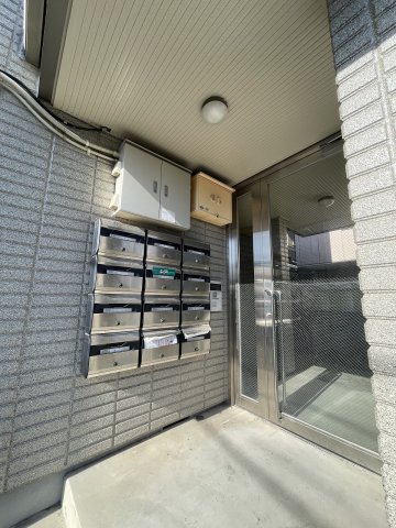 3/5 エントランス