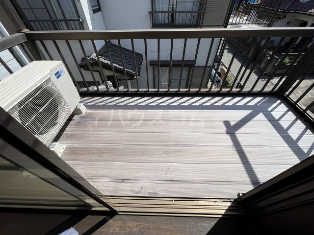 23/30 バルコニー