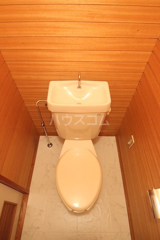 18/30 トイレ