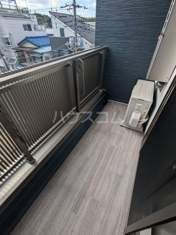 23/30 バルコニー