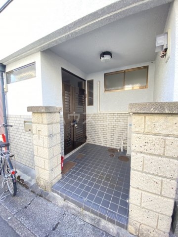 29/30 エントランス