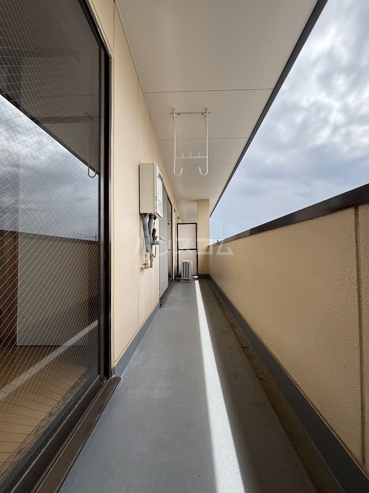 14/17 バルコニー