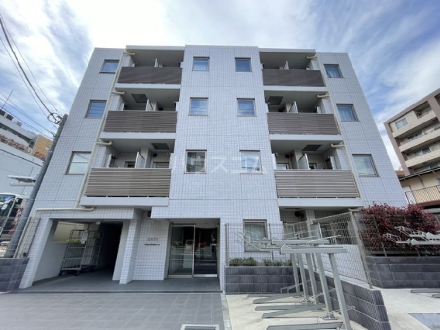 2/5 エントランス