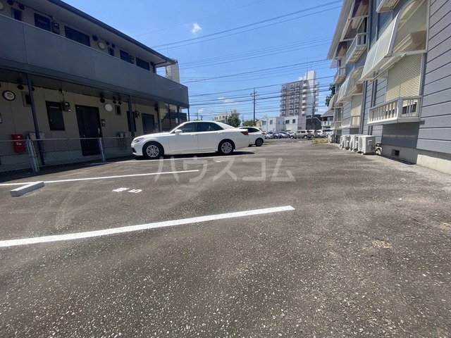 14/22 駐車場