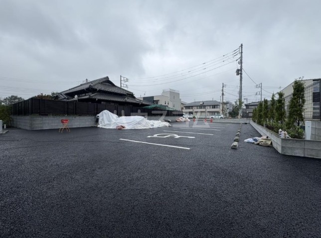 18/24 駐車場