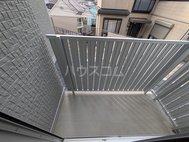 15/22 バルコニー