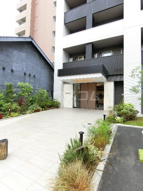 2/6 エントランス