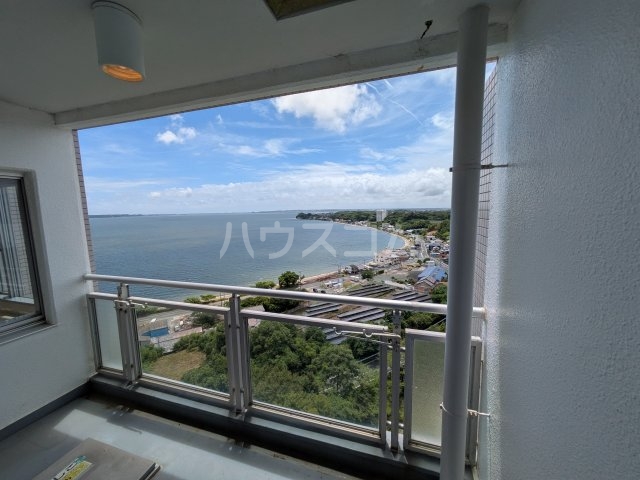 17/23 バルコニー