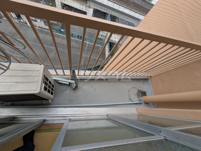 19/30 バルコニー